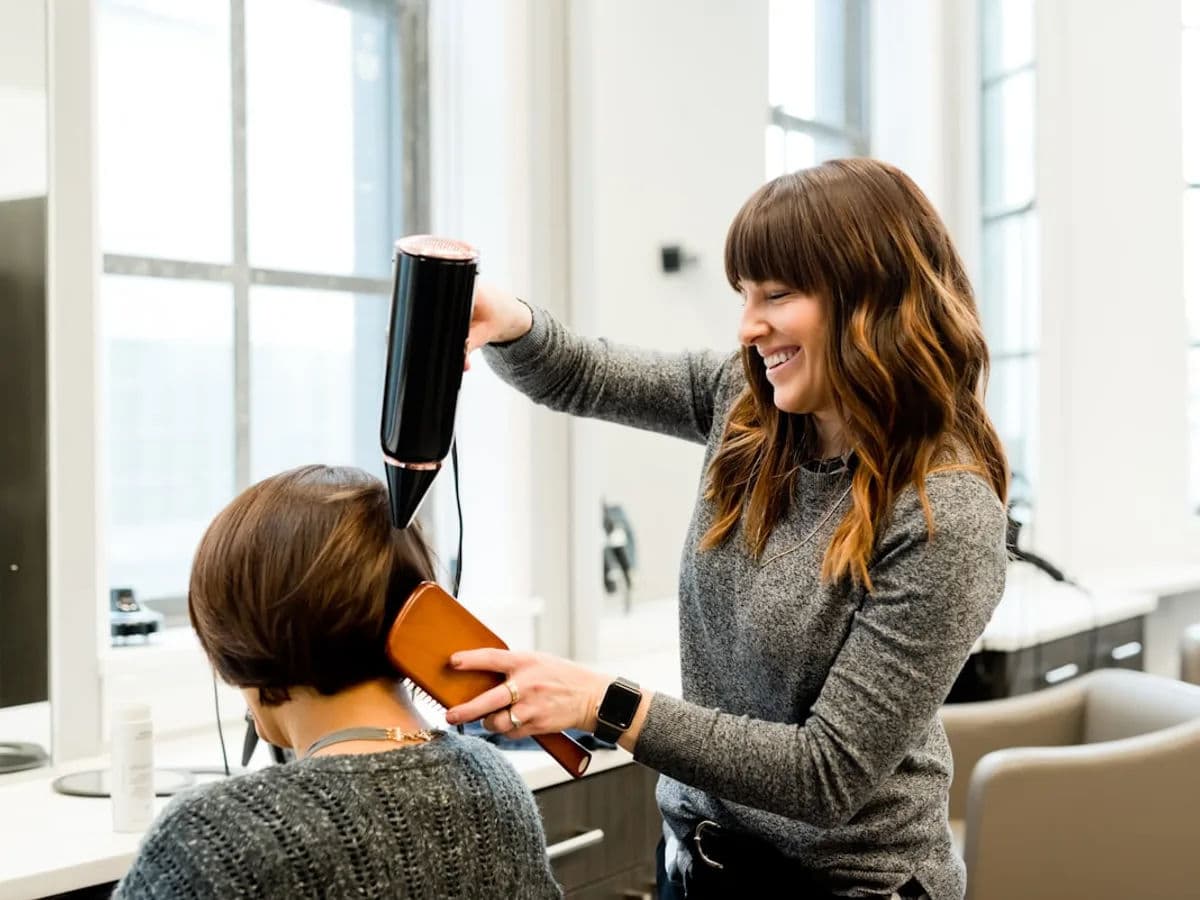 Grooms haircut & style in Dubai