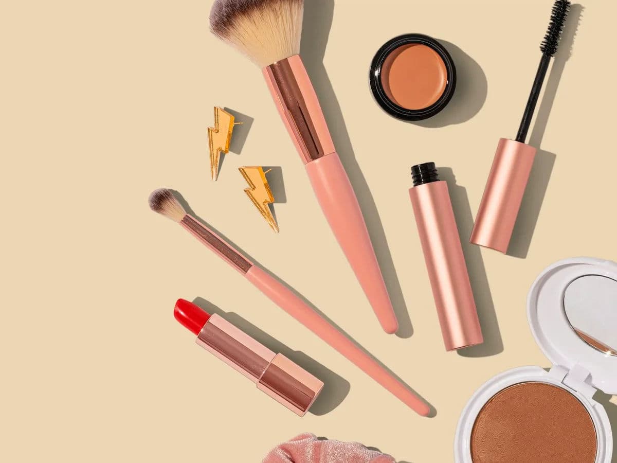 Event makeup artist in Paris
